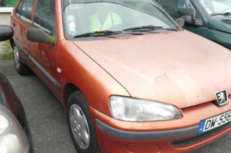 Leve vitre mecanique arriere gauche PEUGEOT 106