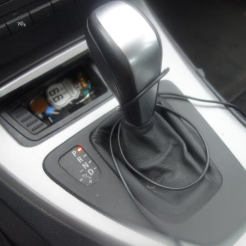 Antenne BMW SERIE 3 E91 Photo n°8