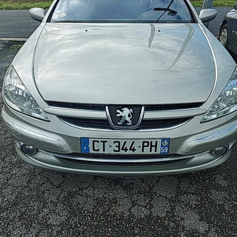 Poignee porte arriere gauche PEUGEOT 607 Photo n°4