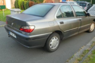 Calandre PEUGEOT 406