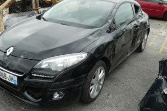 Anti brouillard gauche (feux) RENAULT MEGANE 3