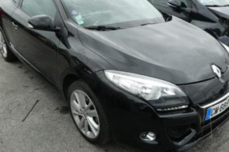 Anti brouillard gauche (feux) RENAULT MEGANE 3