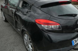 Anti brouillard gauche (feux) RENAULT MEGANE 3