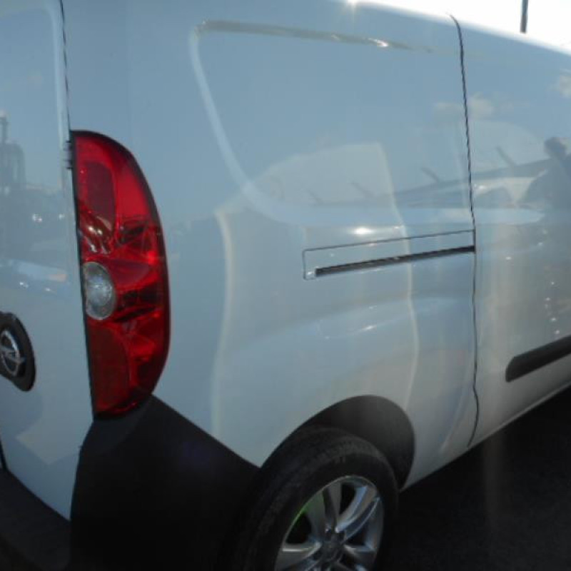 Debitmetre OPEL COMBO D Photo n°7