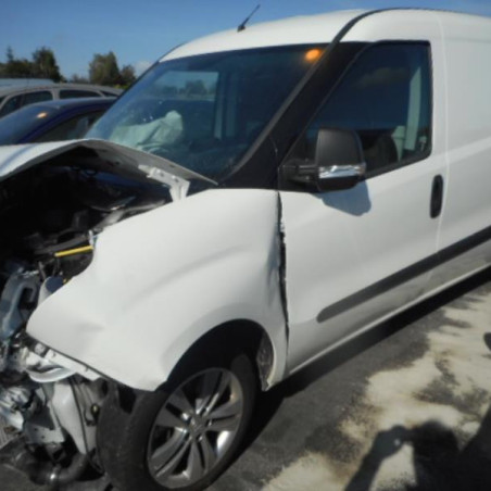 Etrier avant gauche (freinage) OPEL COMBO D