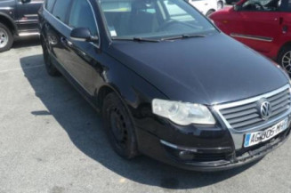 Amortisseur avant droit VOLKSWAGEN PASSAT 5