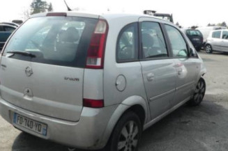 Poignee porte avant droit OPEL MERIVA A