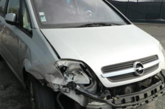 Poignee porte avant droit OPEL MERIVA A