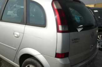 Poignee porte avant droit OPEL MERIVA A