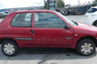 Pompe de direction PEUGEOT 106