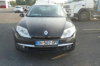 Renfort pare choc arriere (traverse) RENAULT LAGUNA 3