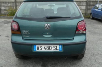 Charniere de capot VOLKSWAGEN POLO 4