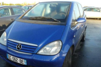 Aile avant droit MERCEDES CLASSE A 168