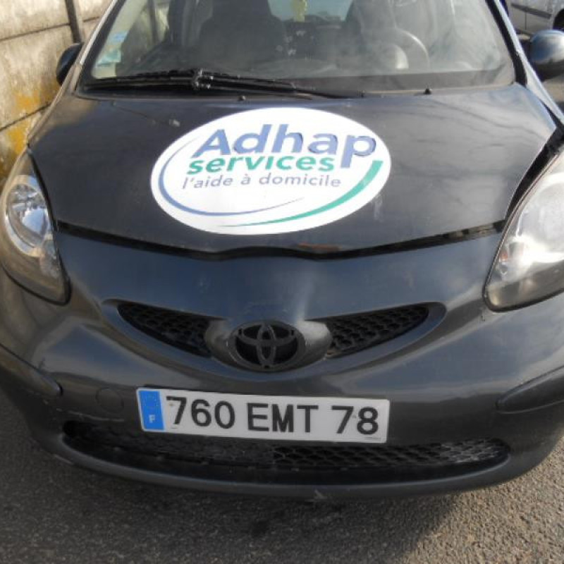 Lunette arriere TOYOTA AYGO 1 Photo n°3