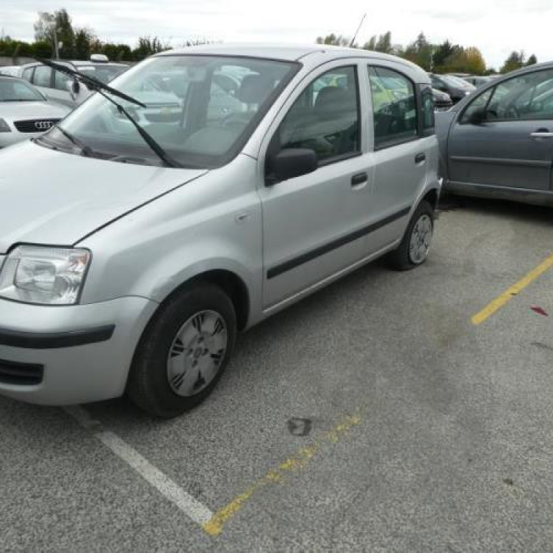 Calandre FIAT PANDA 2 Photo n°3