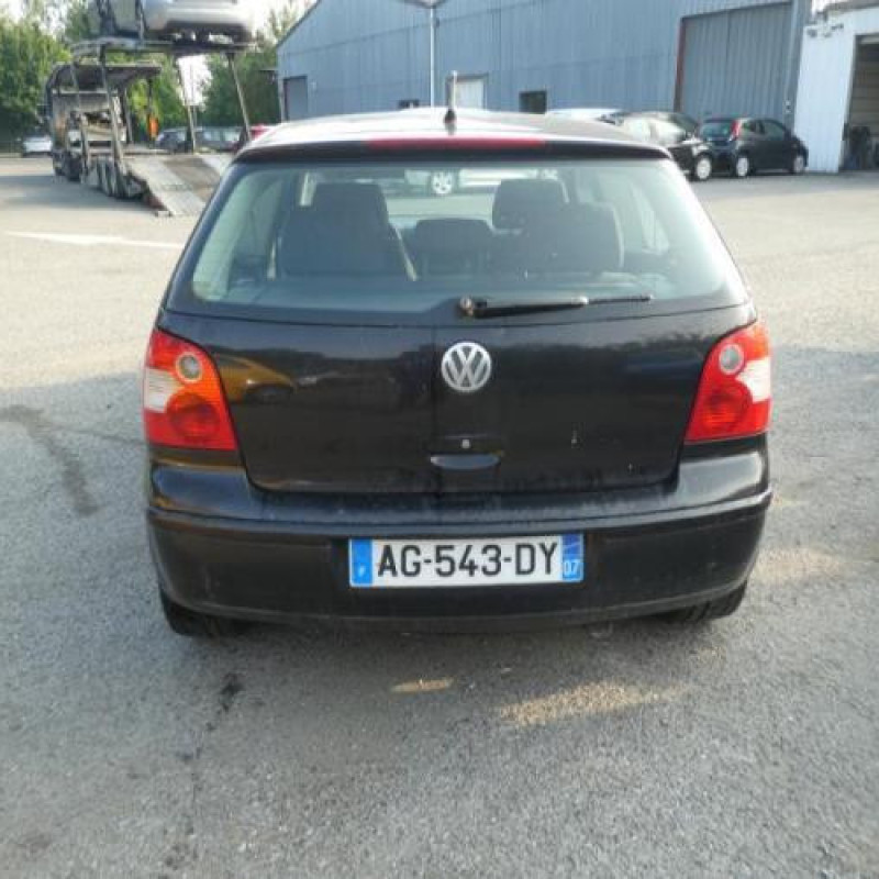 Renfort pare choc arriere (traverse) VOLKSWAGEN POLO 4 Photo n°5