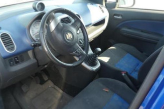 Poignee interieur avant gauche SUZUKI SPLASH