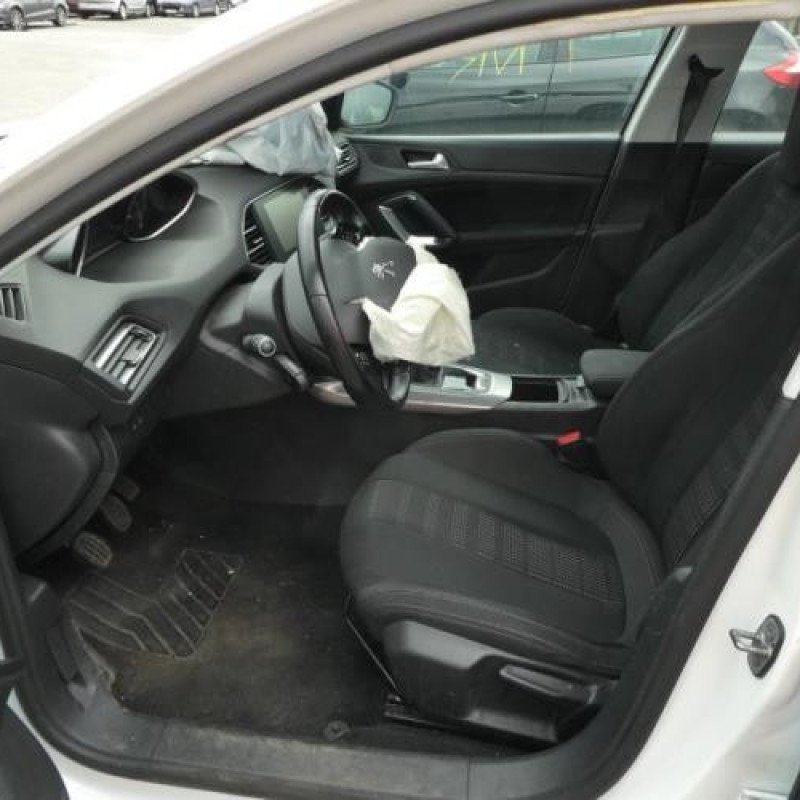 Air bag rideau gauche PEUGEOT 308 2 SW Photo n°9