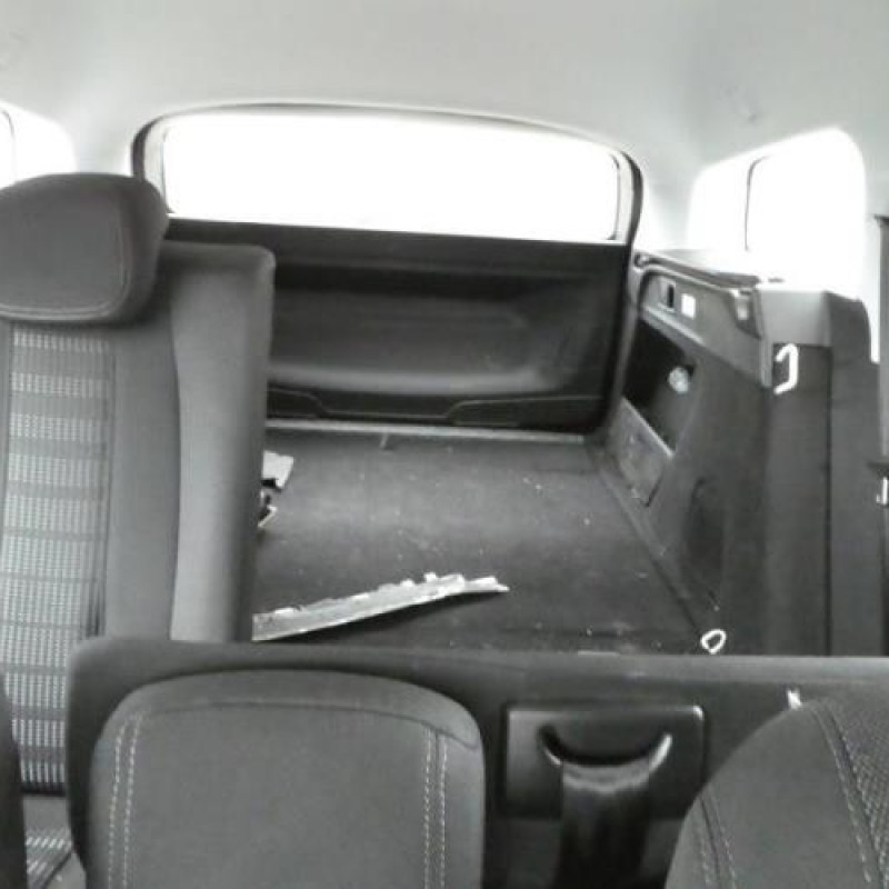 Poignee interieur avant droit PEUGEOT 308 2 SW Photo n°10