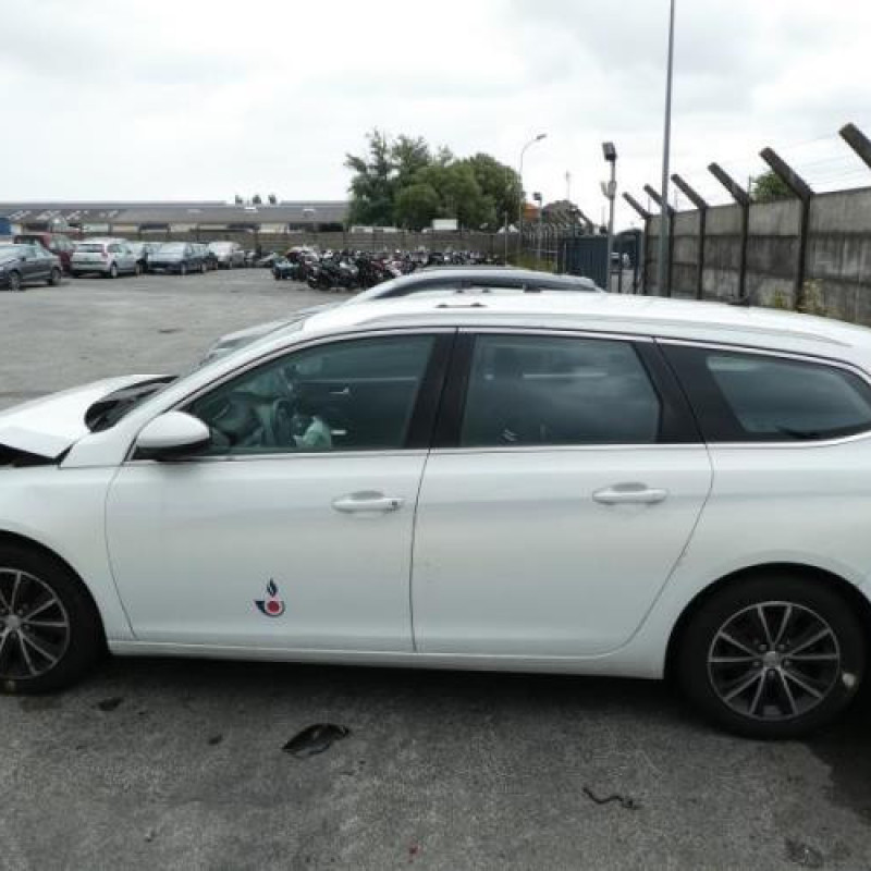 Siege arriere gauche PEUGEOT 308 2 SW Photo n°4