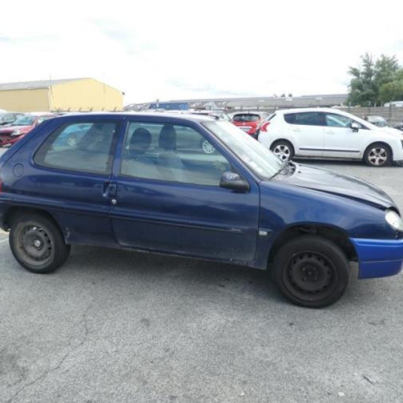 Poignee porte avant droit CITROEN SAXO Photo n°5