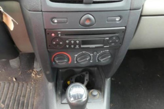 Plage arriere RENAULT CLIO 2