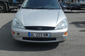 Calandre FORD FOCUS 1