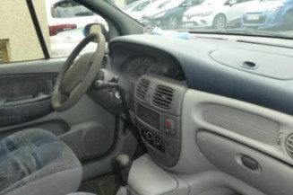 Aile avant droit RENAULT SCENIC 1