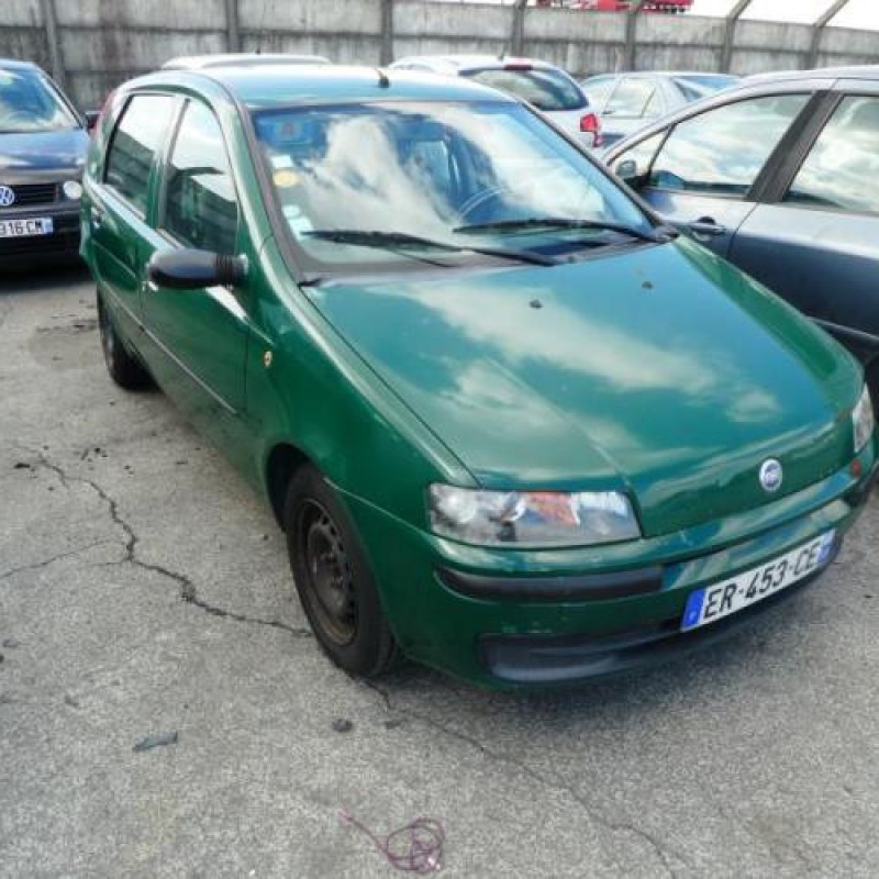 Aile avant droit FIAT PUNTO 2 Photo n°4