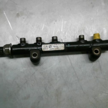 Rampe injection PEUGEOT 208 1