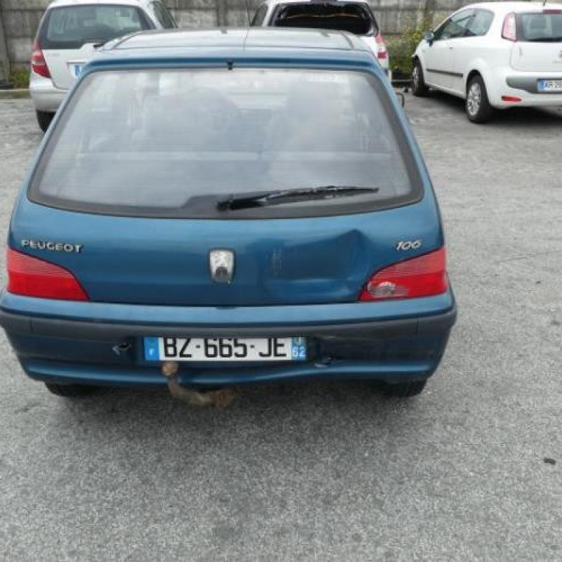 Aile avant droit PEUGEOT 106 Photo n°6