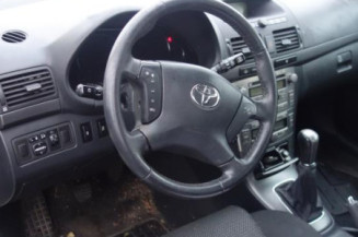 Bras essuie glace avant droit TOYOTA AVENSIS 2