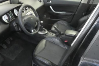 Vitre arriere droit PEUGEOT 308 1