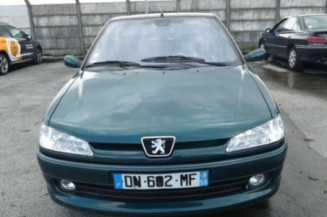 Poignee interieur avant droit PEUGEOT 306