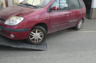 Pare soleil droit RENAULT SCENIC 1