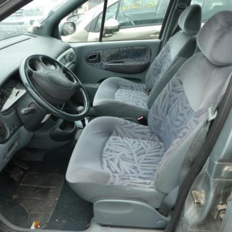 Verin de coffre RENAULT SCENIC 1 Photo n°6