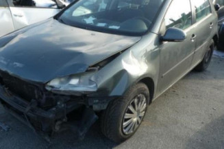 Pare choc arriere VOLKSWAGEN GOLF 5