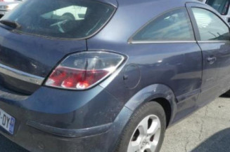 Renfort pare choc arriere (traverse) OPEL ASTRA H