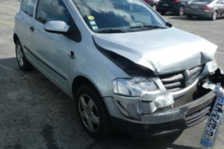 Renfort pare choc arriere (traverse) VOLKSWAGEN FOX