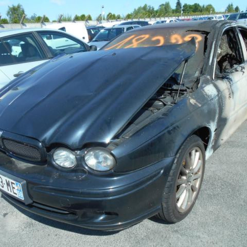 Renfort pare choc avant (traverse) JAGUAR X-TYPE Photo n°2