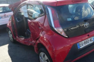 Vitre arriere droit TOYOTA AYGO 2