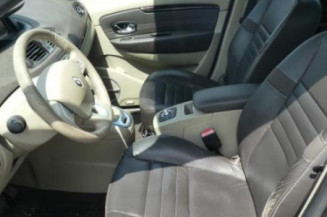 Accoudoir RENAULT GRAND SCENIC 3