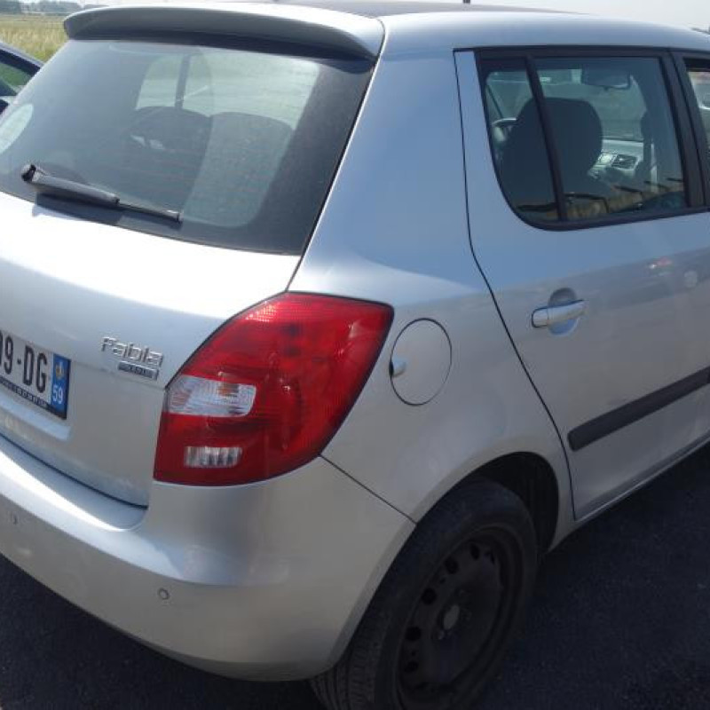 Renfort pare choc avant (traverse) SKODA FABIA 2 Photo n°4