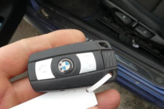 Attache ceinture arriere gauche BMW SERIE 1 E81