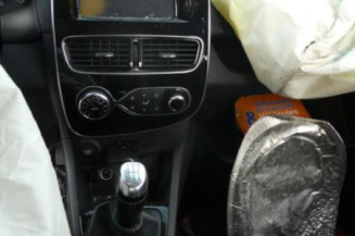 Volant RENAULT CLIO 4