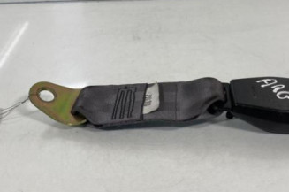 Attache ceinture arriere gauche RENAULT R11