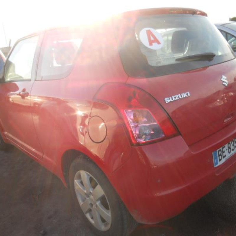 Volant SUZUKI SWIFT 3 Photo n°5