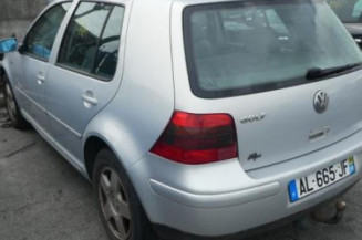 Pompe de direction VOLKSWAGEN GOLF 4