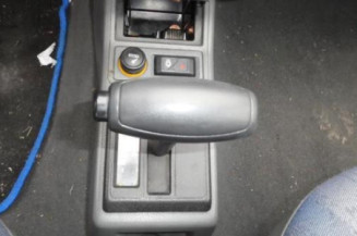 Pompe de direction RENAULT CLIO 1