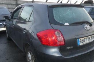 Poignee porte avant droit TOYOTA AURIS 1